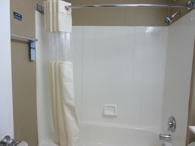 Microtel Inn & Suites By Wyndham Columbia Fort Jackson N Buitenkant foto